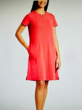 Ellen Tracy Red Robin Jersey Knit Dress with Short Sleeves. Size M. NWTGS